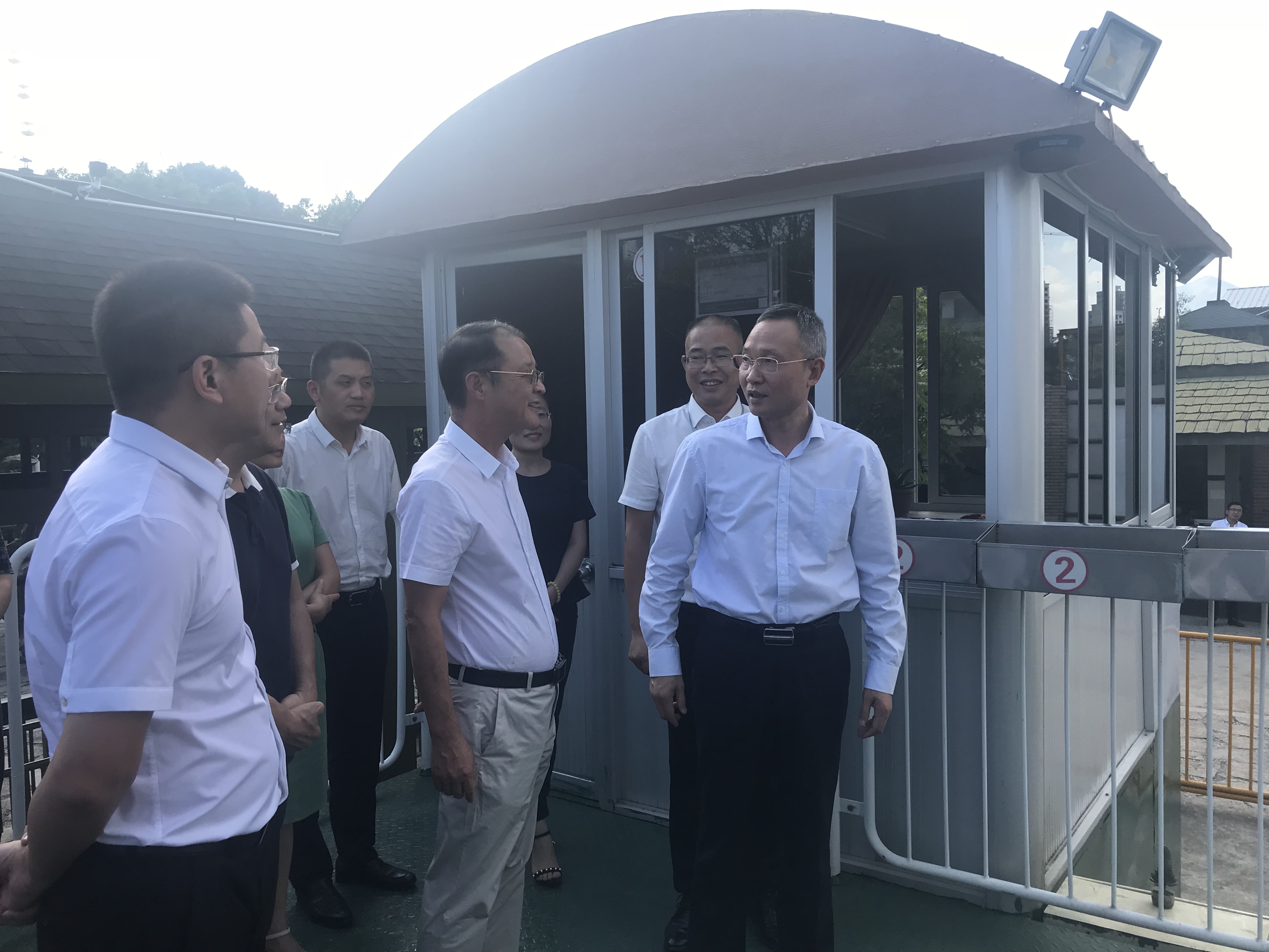 區(qū)委區(qū)政府視察溫州樂園安全生產(chǎn)工作